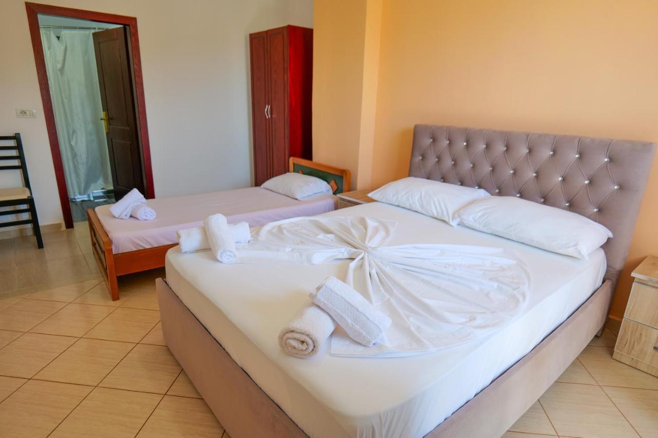 Ilias House Hotel Ksamil Exterior photo