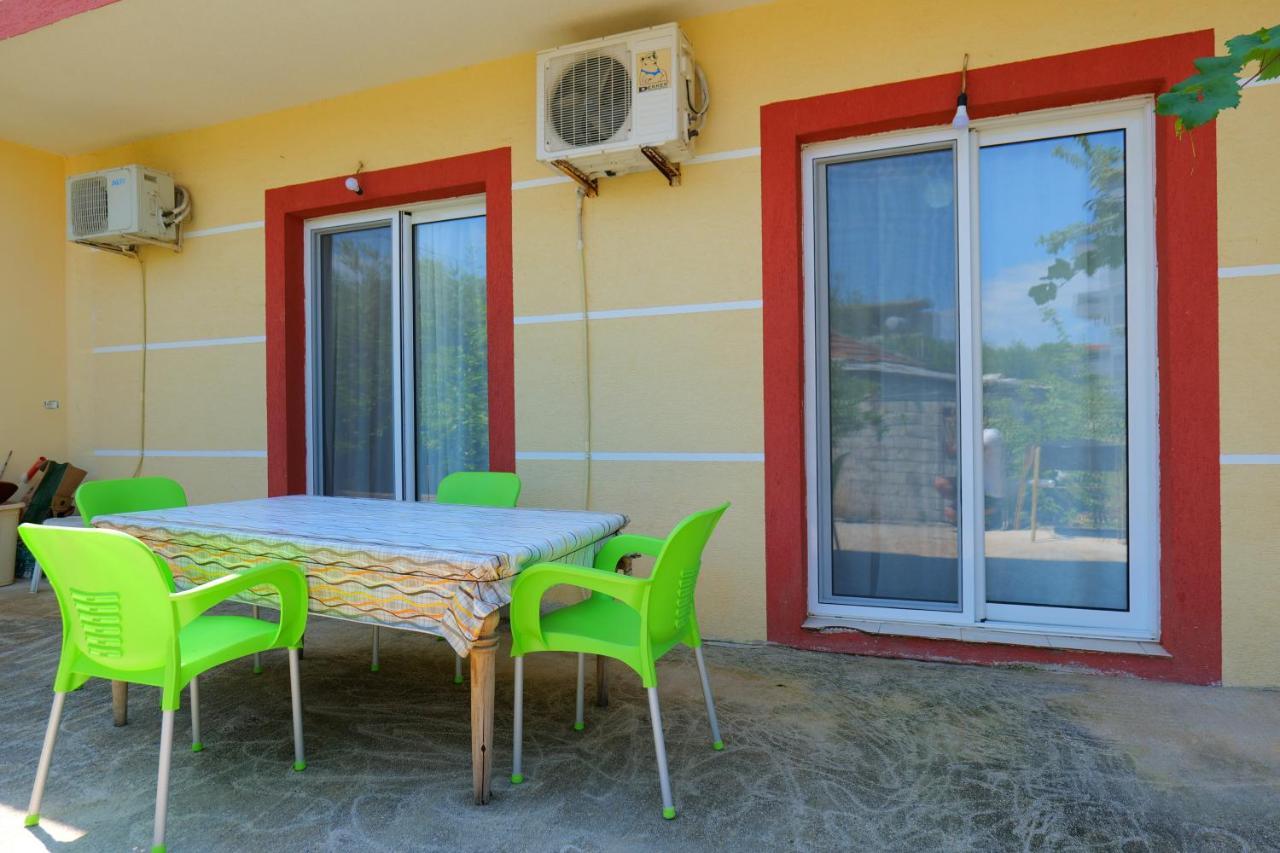 Ilias House Hotel Ksamil Exterior photo